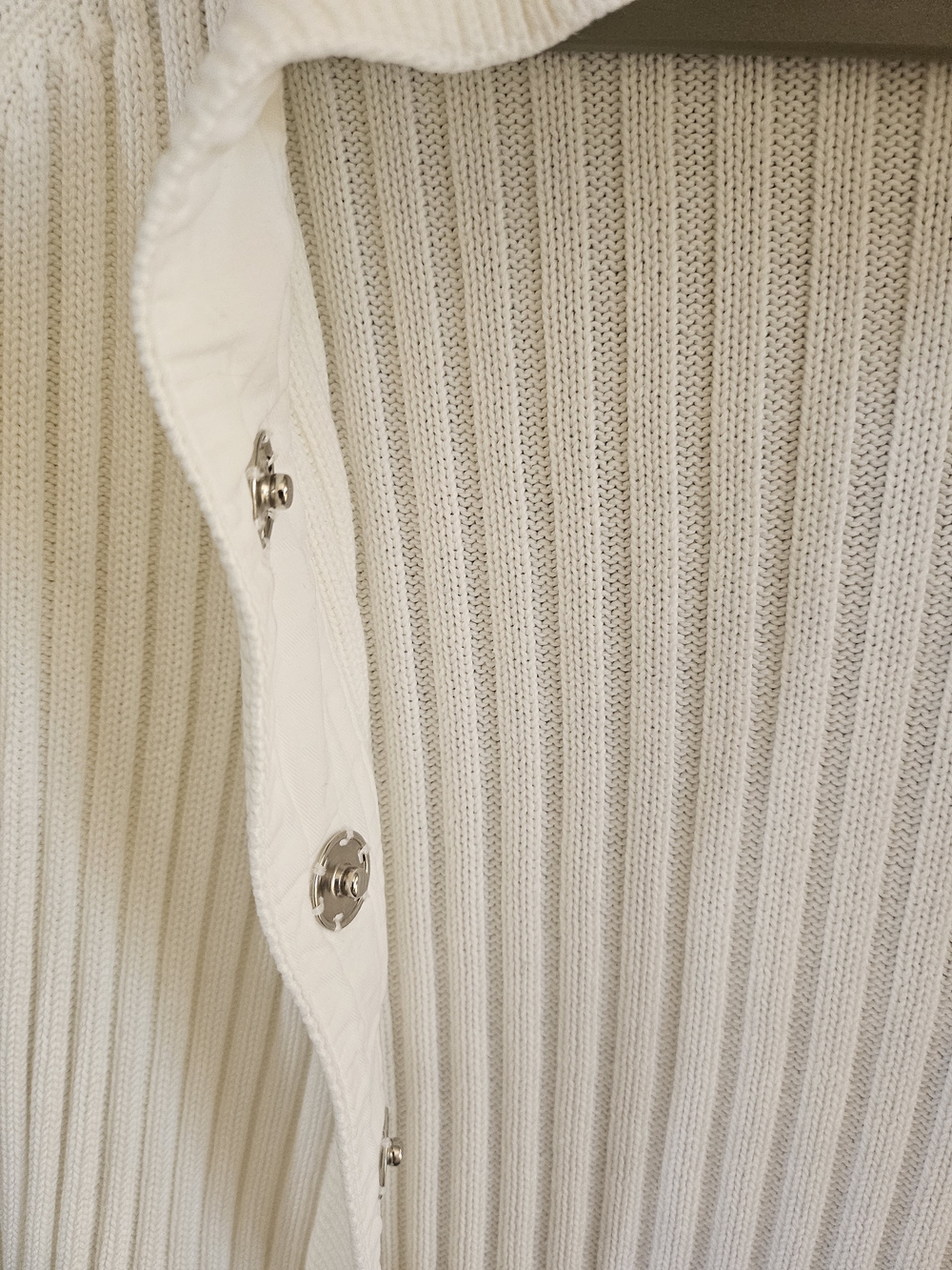 Moda International Off-White Ribbed Snap Button Cardigan - XS - Picture 4 of 8